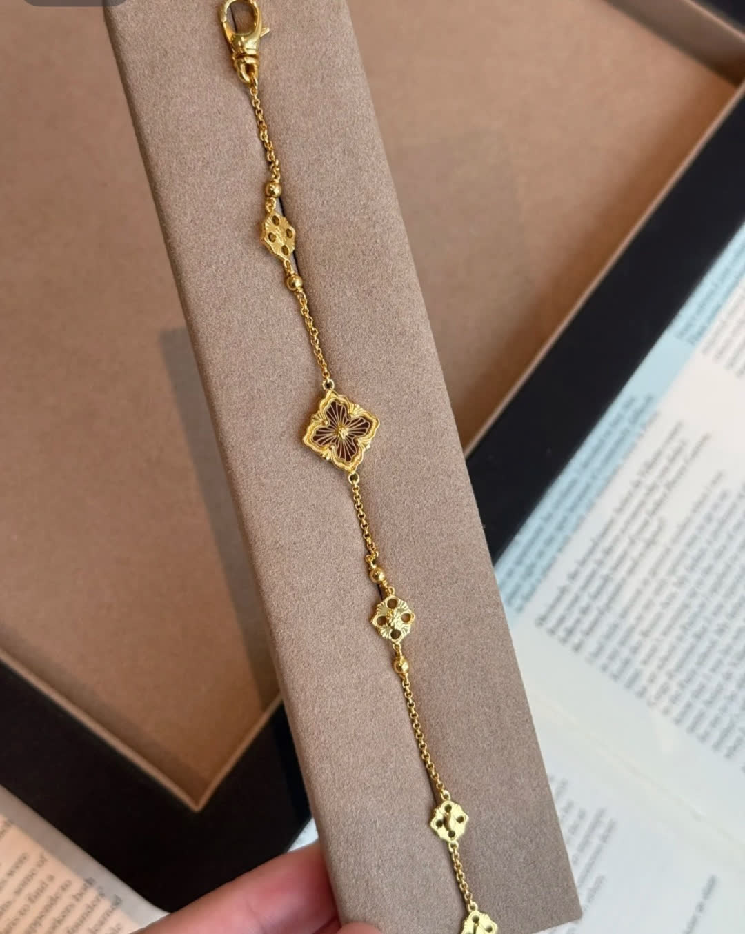 Van Cleef & Arpels Gold Filigree Bracelet